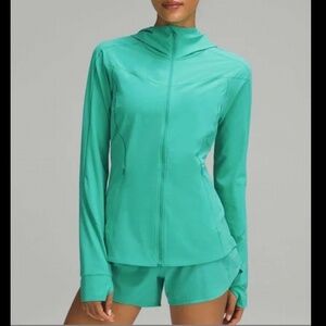 NWOT Lululemon Mist Over Windbreaker Size 10 Kelly Green